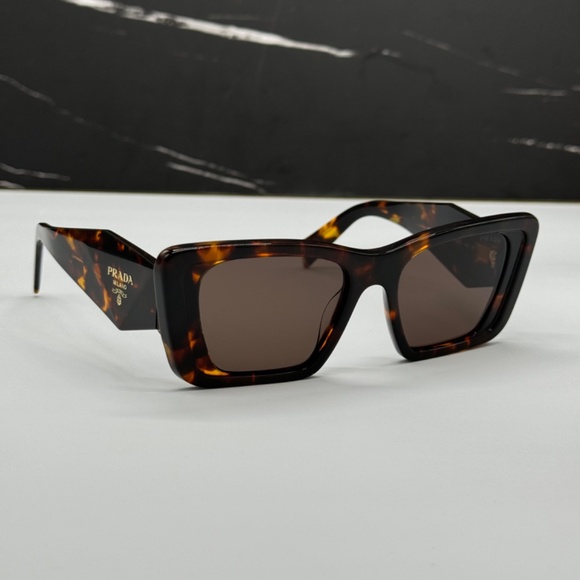 NEW PR 08YS 01V8C1 PRADA BROWN BUTTERFLY SPR 08Y 01V8C1 WOMEN SUNGLASSES - Picture 1 of 12